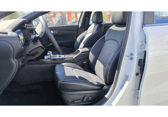 Новый Kia K3 Sedan 2025 (12 фото)