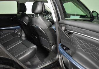 Подержанный автомобиль Voyah Free 2023 года (12 фото)