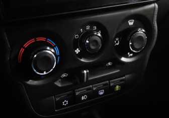 Подержанный автомобиль LADA (ВАЗ) Granta Liftback 2023 года (13 фото)