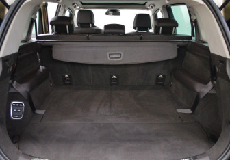 Подержанный автомобиль Renault Espace 2016 года (18 фото)