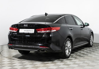 Подержанный автомобиль Kia Optima Sedan 2016 года (5 фото)