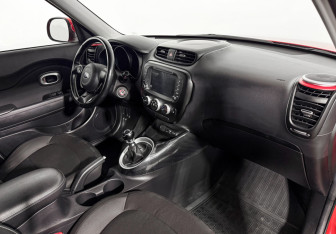 Подержанный автомобиль Kia Soul 2014 года (13 фото)