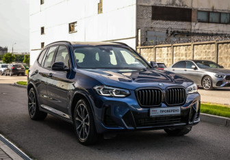 Подержанный автомобиль BMW X3 2021 года (5 фото)