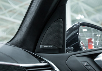 Подержанный автомобиль BMW X7 2020 года (32 фото)