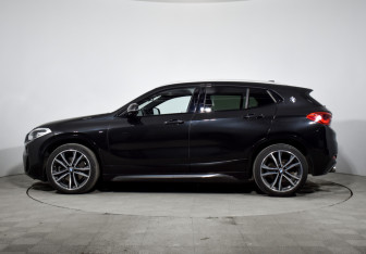 Подержанный автомобиль BMW X2 2019 года (8 фото)