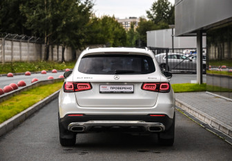 Подержанный автомобиль Mercedes-Benz GLC Coupe 2020 года (7 фото)