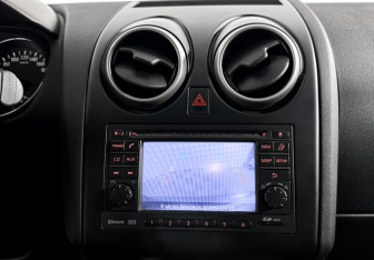 Подержанный автомобиль Nissan Qashqai 2010 года (16 фото)