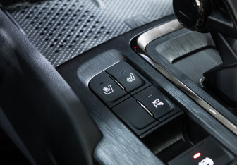 Подержанный автомобиль Haval H9 2024 года (29 фото)
