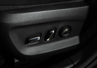 Подержанный автомобиль Exeed TXL 2023 года (21 фото)