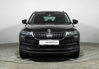Подержанный автомобиль Skoda Karoq 2020 года (2 фото)