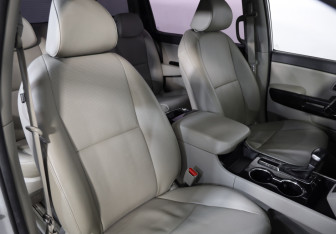 Подержанный автомобиль Kia Carnival 2018 года (24 фото)