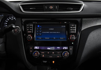 Подержанный автомобиль Nissan X-Trail 2018 года (13 фото)