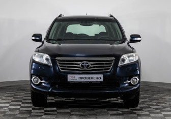 Подержанный автомобиль Toyota RAV4 2011 года (2 фото)