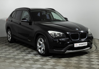 Подержанный автомобиль BMW X1 2012 года (3 фото)
