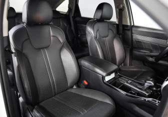 Подержанный автомобиль Kia Sorento 2020 года (25 фото)