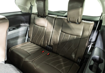 Подержанный автомобиль Infiniti QX60 2014 года (24 фото)