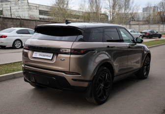 Подержанный автомобиль Land Rover Range Rover Evoque 2020 года (4 фото)