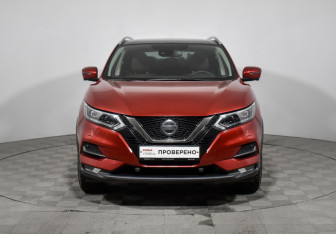 Подержанный автомобиль Nissan Qashqai 2021 года (2 фото)