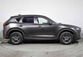 Подержанный автомобиль Mazda CX-5 2018 года (4 фото)
