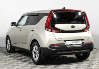 Подержанный автомобиль Kia Soul 2019 года (7 фото)