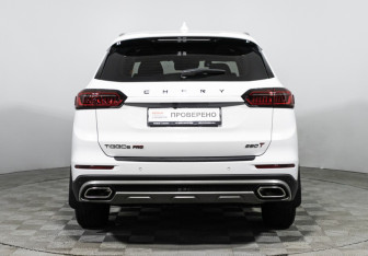 Подержанный автомобиль Chery Tiggo 8 Pro 2021 года (6 фото)