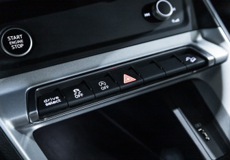 Подержанный автомобиль Audi Q3 Sportback 2020 года (21 фото)
