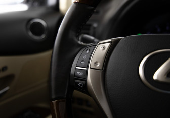 Подержанный автомобиль Lexus RX 2014 года (21 фото)