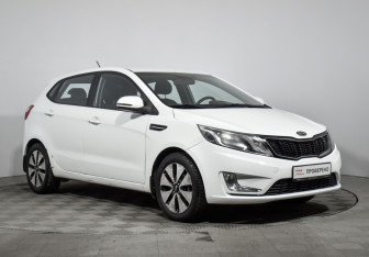 Подержанный автомобиль Kia Rio Hatchback 2012 года (3 фото)