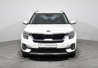 Подержанный автомобиль Kia Seltos 2021 года (2 фото)