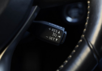 Подержанный автомобиль Lexus RX 2020 года (16 фото)