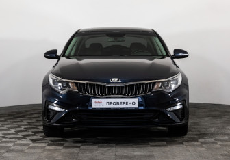 Подержанный автомобиль Kia Optima Sedan 2019 года (2 фото)