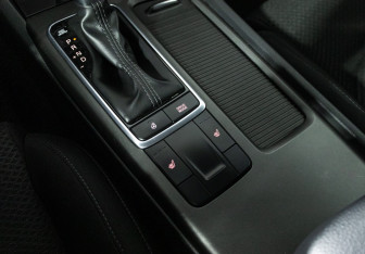 Подержанный автомобиль Kia Optima Sedan 2017 года (18 фото)