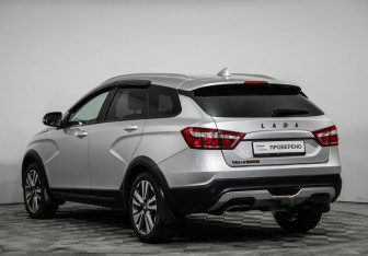 Подержанный автомобиль LADA (ВАЗ) Vesta Wagon 2021 года (7 фото)