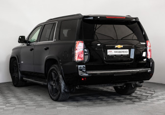 Подержанный автомобиль Chevrolet Tahoe 2018 года (7 фото)