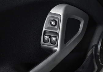 Подержанный автомобиль Smart Fortwo Hatchback 2014 года (10 фото)