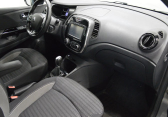 Подержанный автомобиль Renault Kaptur 2017 года (12 фото)