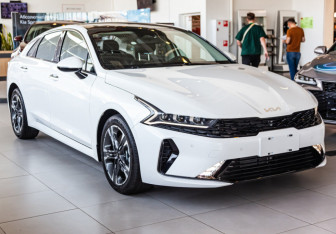 Новый Kia K5 2024 (3 фото)