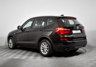 Подержанный автомобиль BMW X3 2014 года (7 фото)