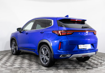 Подержанный автомобиль Exeed LX 2022 года (7 фото)