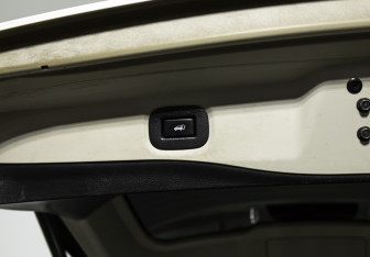 Подержанный автомобиль Nissan X-Trail 2018 года (20 фото)
