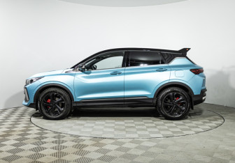 Подержанный автомобиль Geely Coolray 2023 года (8 фото)