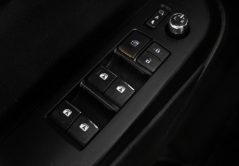 Подержанный автомобиль Toyota Highlander 2015 года (15 фото)