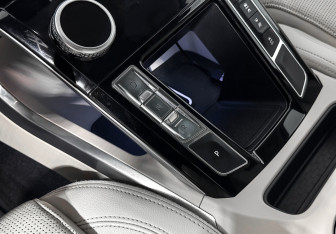 Подержанный автомобиль Jaguar I-Pace 2019 года (12 фото)