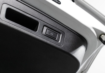 Подержанный автомобиль Exeed LX 2022 года (25 фото)