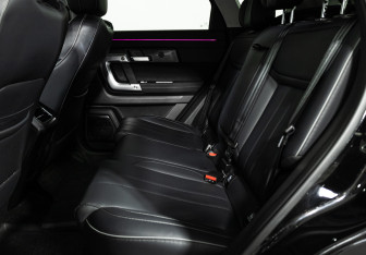 Подержанный автомобиль Jaecoo J7 2024 года (10 фото)