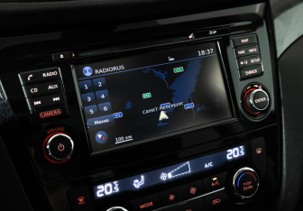 Подержанный автомобиль Nissan X-Trail 2018 года (16 фото)