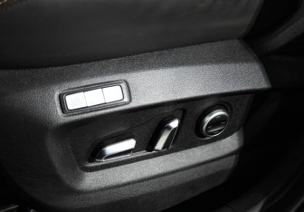 Подержанный автомобиль Chery Tiggo 8 Pro 2023 года (17 фото)