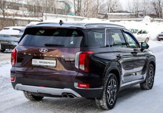 Подержанный автомобиль Hyundai Palisade 2021 года (5 фото)