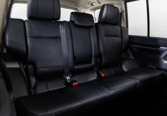 Подержанный автомобиль Mitsubishi Pajero 2019 года (21 фото)