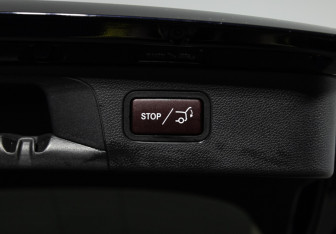 Подержанный автомобиль Mercedes-Benz GLC Coupe 2018 года (19 фото)